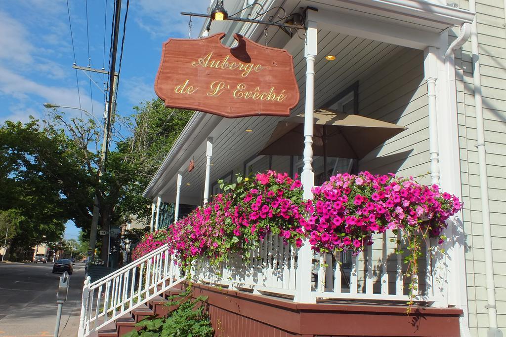 Auberge de l'Evêché Rimouski Esterno foto