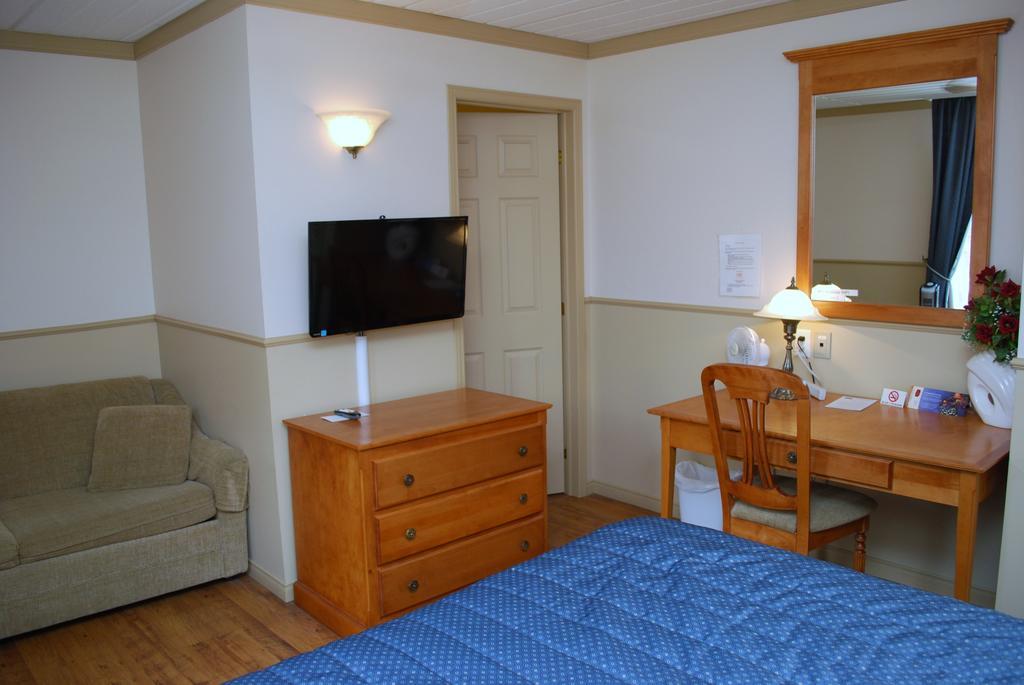 Auberge de l'Evêché Rimouski Esterno foto