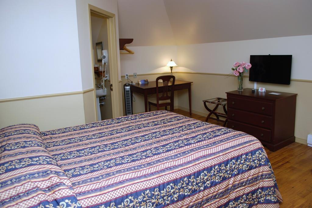 Auberge de l'Evêché Rimouski Esterno foto