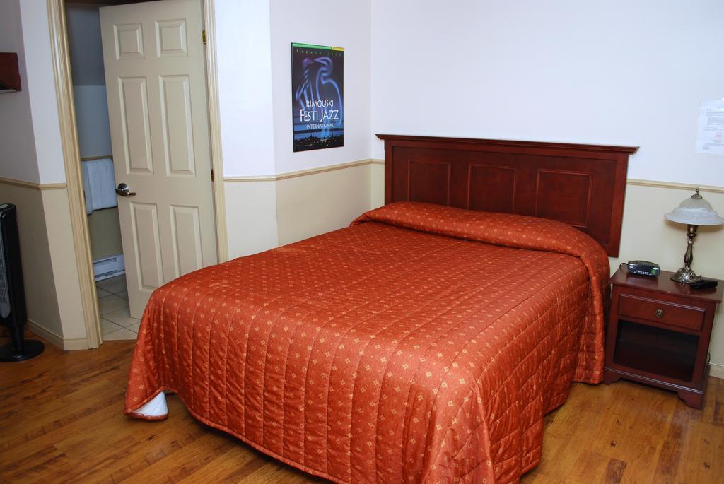 Auberge de l'Evêché Rimouski Esterno foto