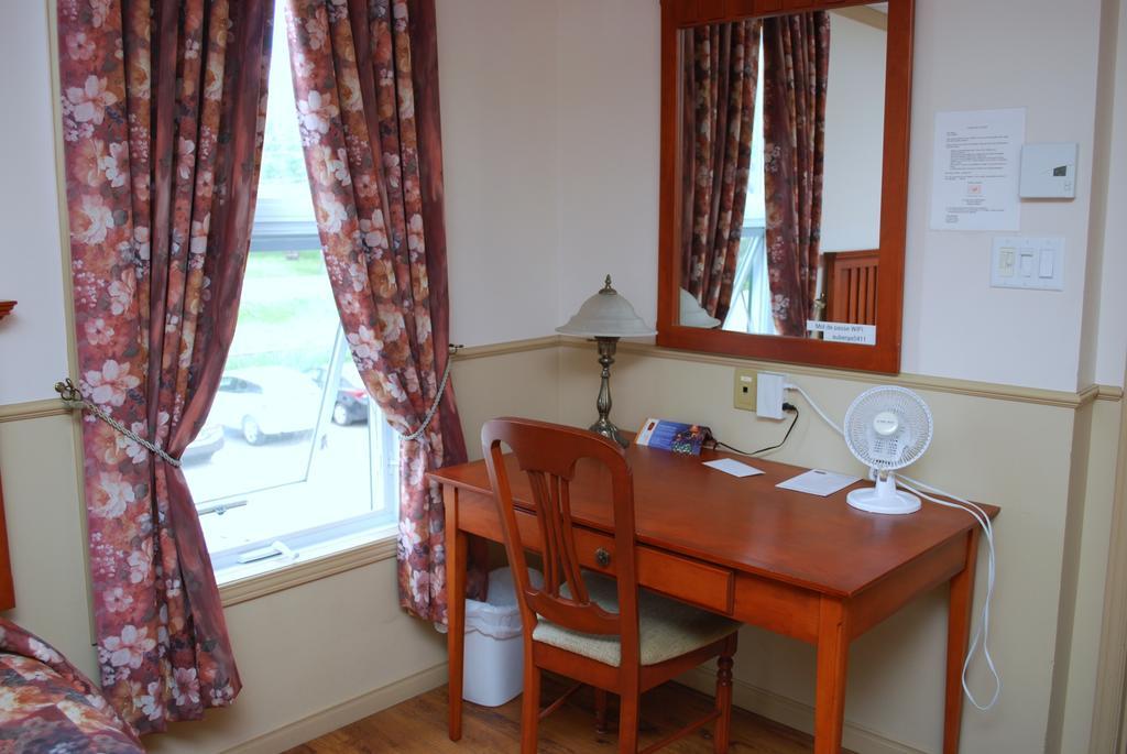 Auberge de l'Evêché Rimouski Esterno foto
