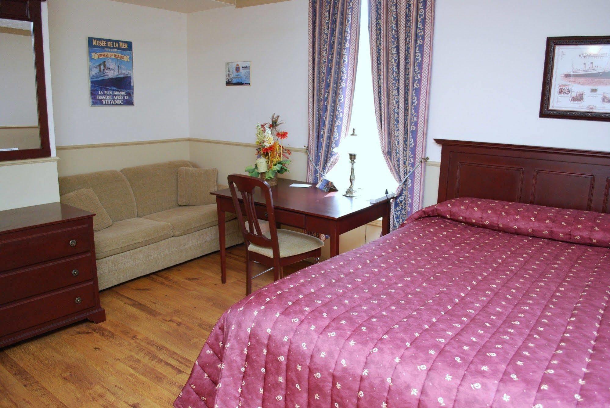 Auberge de l'Evêché Rimouski Esterno foto